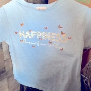 The color is blue and white and the size is L(14) in kids and it’s $5